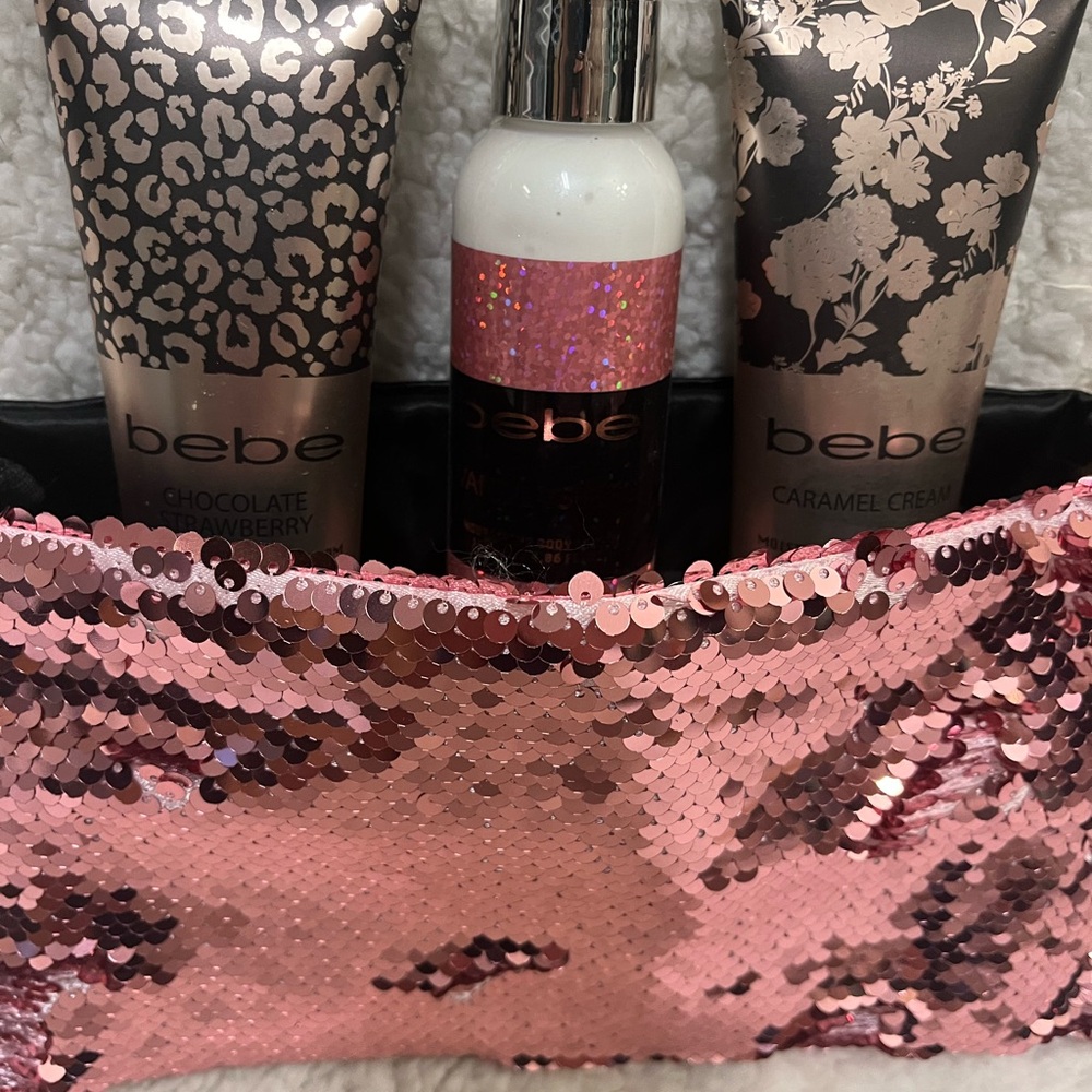 Bebe 3 Pc  Gift Set Hand & Body Lotion Chocolate Strawberry, Vanilla Swirl, Carm